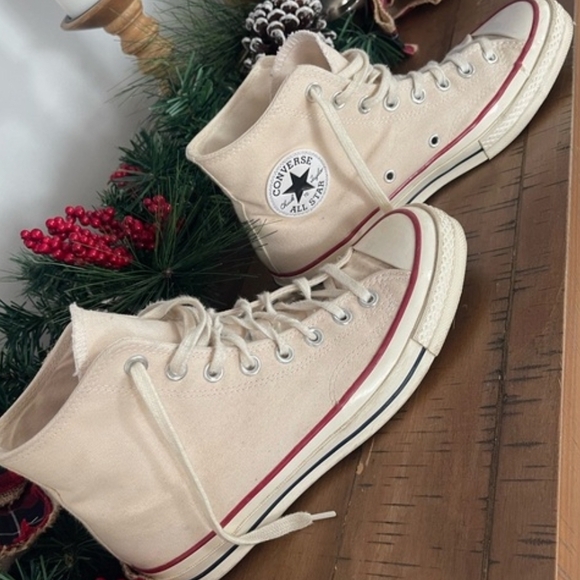 Converse High-Top Canvas Sneakers in Beige with Red Accent - Picture 2 of 6